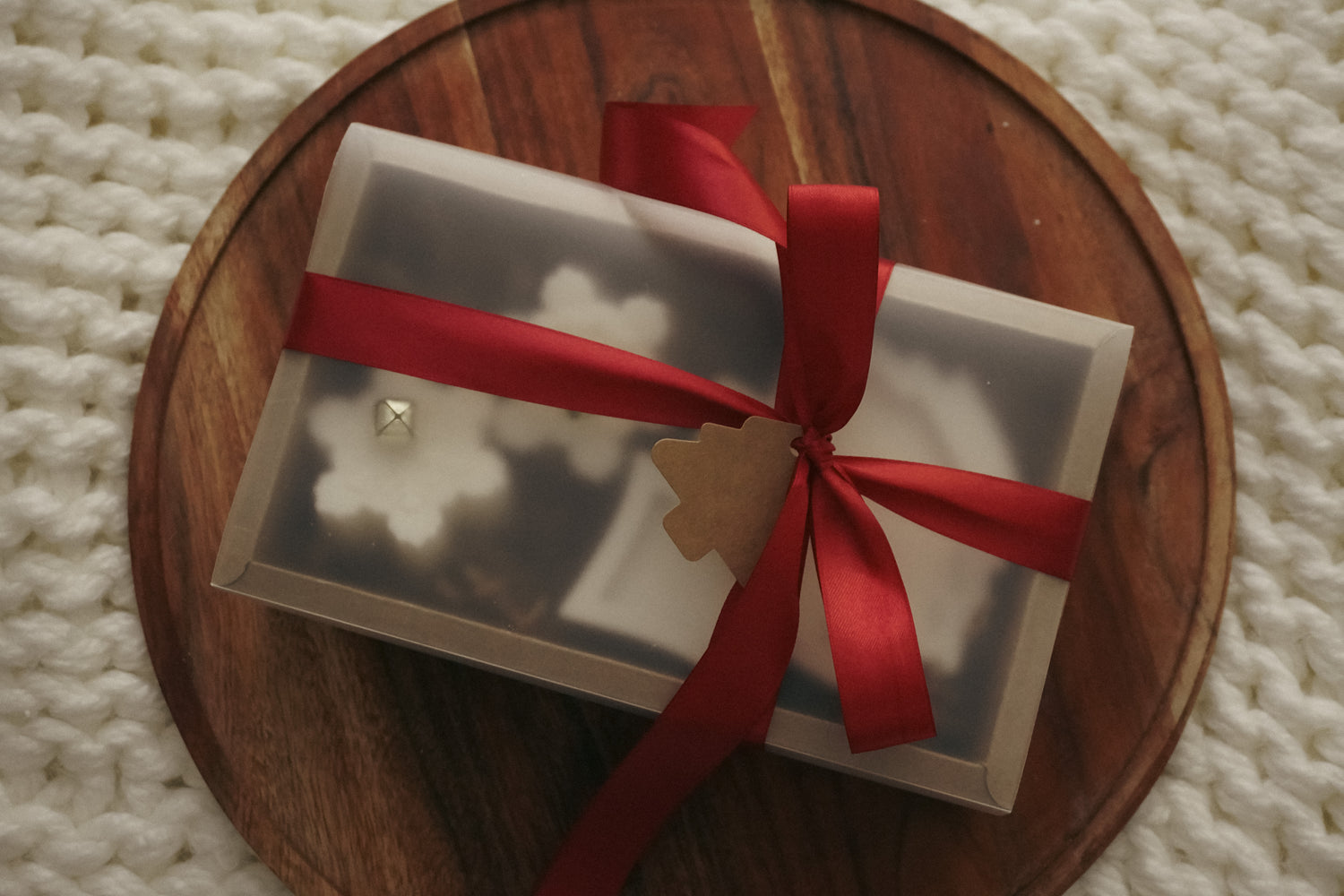 Winter Glow Christmas Gift Box