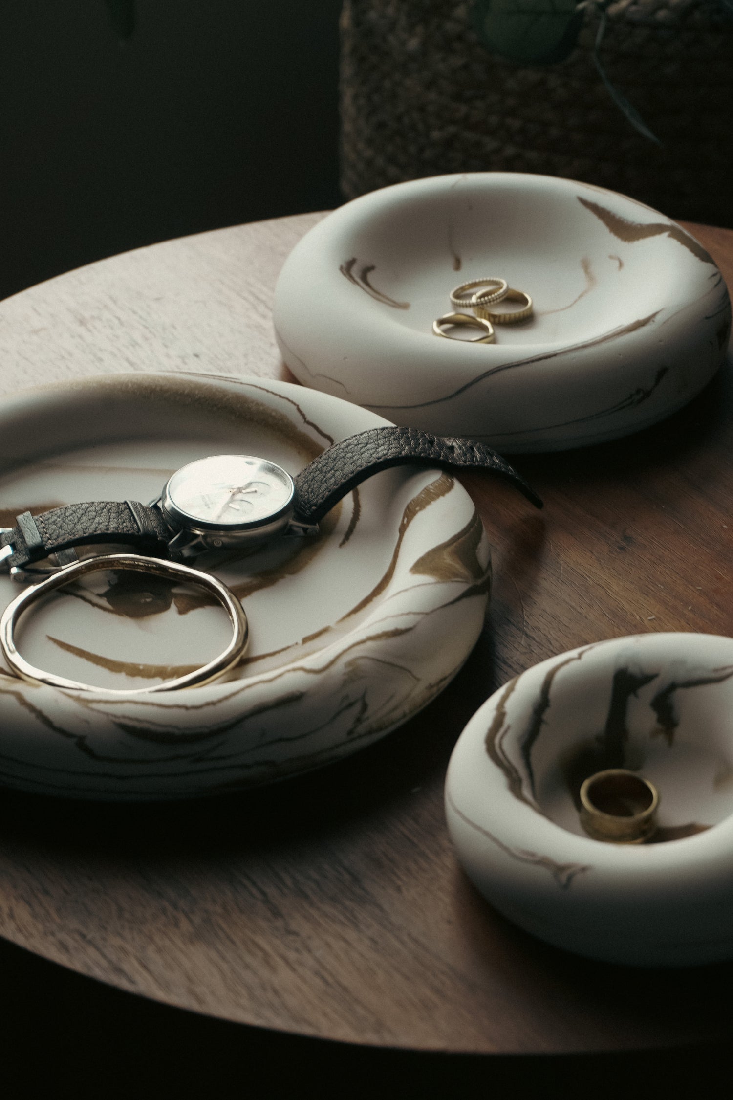 Nua Dish | Marble