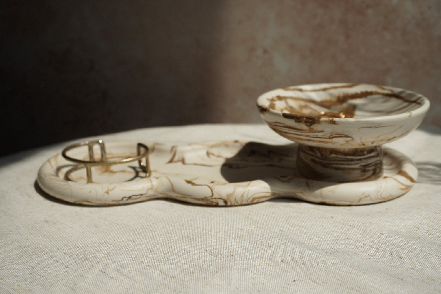Alto Elevated Dish | Marble